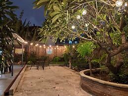 The Hub District Garden Suites