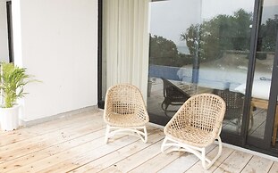 Blue Suites Hanamuro on the beach