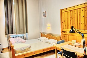 Gillhov   camping and  B&B - Hostel
