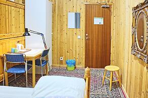 Gillhov   camping and  B&B - Hostel