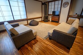 Tanuki Luxury Apartments