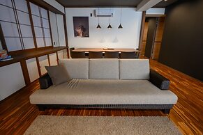 Tanuki Luxury Apartments
