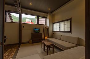 Tanuki Luxury Apartments
