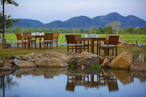 Grand Tamarind Lake