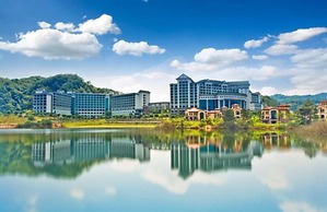 Heyuan Mels Welton Evergreen Lake Hotel