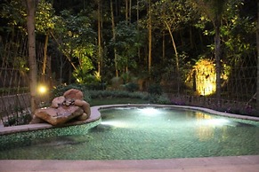 Heyuan Mels Welton Evergreen Lake Hotel