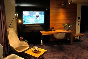 Ambasador Hotel