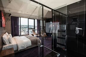 Ambasador Hotel