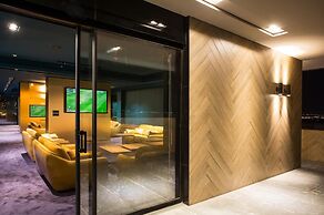 Ambasador Hotel
