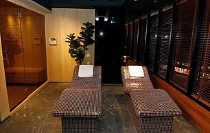 Ambasador Hotel