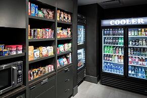 Courtyard by Marriott Houston Heights/I-10