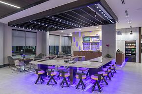 Courtyard by Marriott Houston Heights/I-10