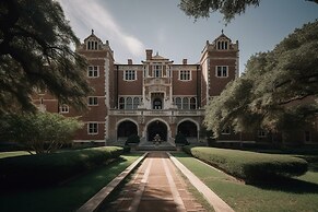 Courtyard by Marriott Houston Heights/I-10