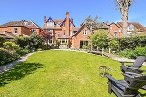 Moseley - House - Sleeps 4 - Parking - Garden