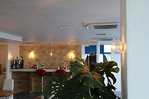 Mykonos Resort Miura