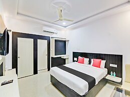 Capital O 35621 Hotel Durga International