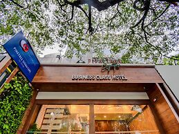 Capital O 42226 Pine Tree Signature