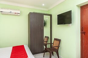 OYO 23300 Seabreeze Residency