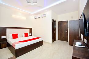 OYO 29645 The Meridien