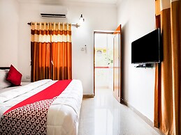 OYO 38418 Rosy Guest House