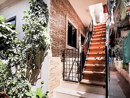 OYO 38418 Rosy Guest House