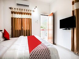 OYO 38418 Rosy Guest House