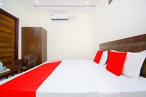 OYO 38787 Hotel Red Rose