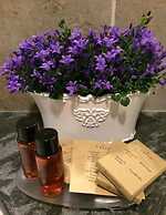 Capri Moon Guest House