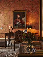 Capri Moon Guest House