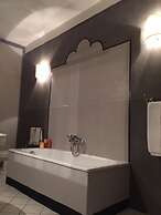 Capri Moon Guest House