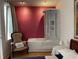 B&B JSuite