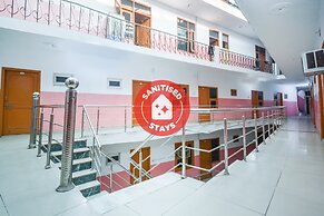 SPOT ON 36686 Hotel Om Shanti Palace