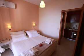 Menigos - Apartment AA5R 155-158 Coco-Mat