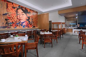 Harper Wahid hasyim Medan by ASTON