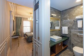 Meserret Palace Hotel