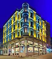 Meserret Palace Hotel
