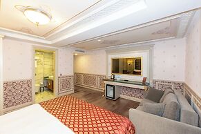 Meserret Palace Hotel