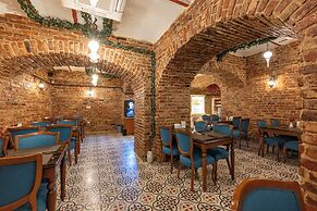 Meserret Palace Hotel
