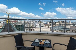 Meserret Palace Hotel