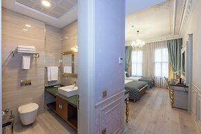 Meserret Palace Hotel