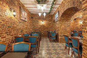 Meserret Palace Hotel