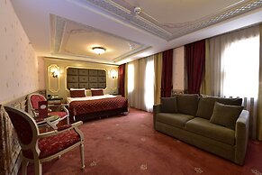 Meserret Palace Hotel