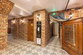 Meserret Palace Hotel