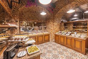 Meserret Palace Hotel