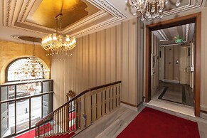 Meserret Palace Hotel