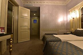 Meserret Palace Hotel