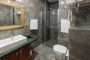 Meserret Palace Hotel