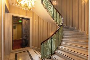 Meserret Palace Hotel