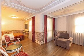 Meserret Palace Hotel