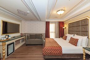 Meserret Palace Hotel